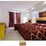Hotel Dardha מלון