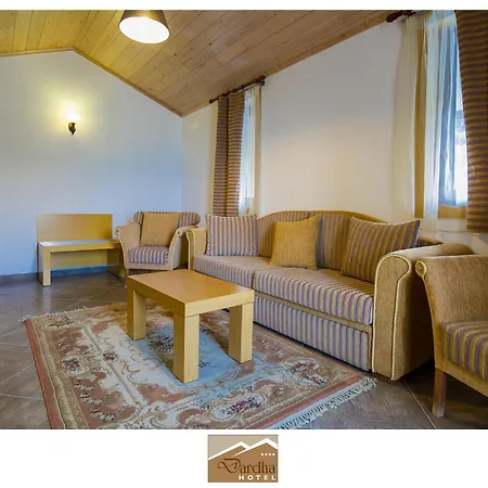 מלון Hotel Dardha דארד