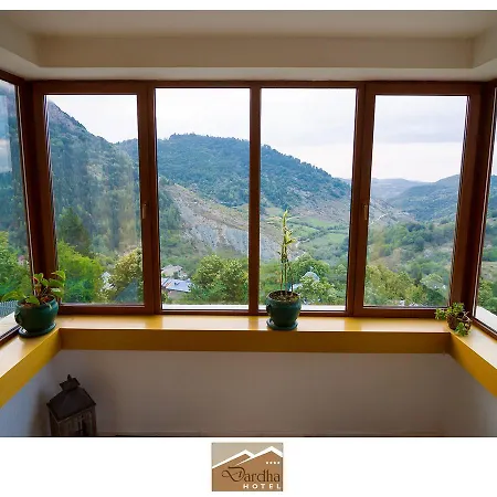 Hotel Dardha فندق داردهي