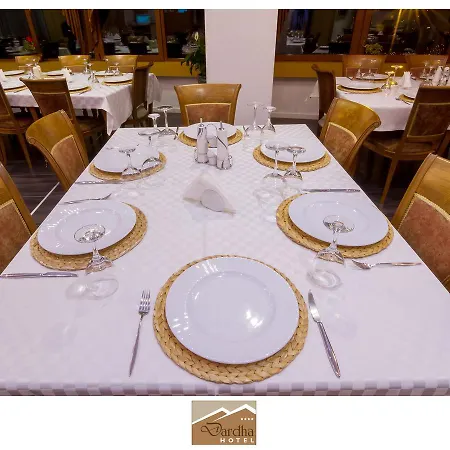 Hotel Dardha فندق داردهي